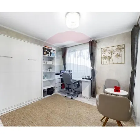 Rax Panoramic House